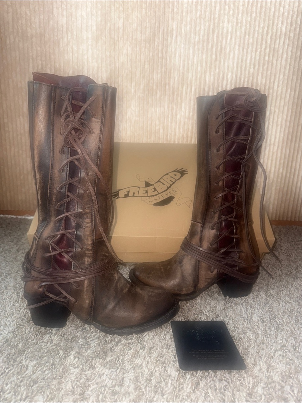 Freebird By Steven Cash Boot -Brand New With Tags - Picture 2 of 9